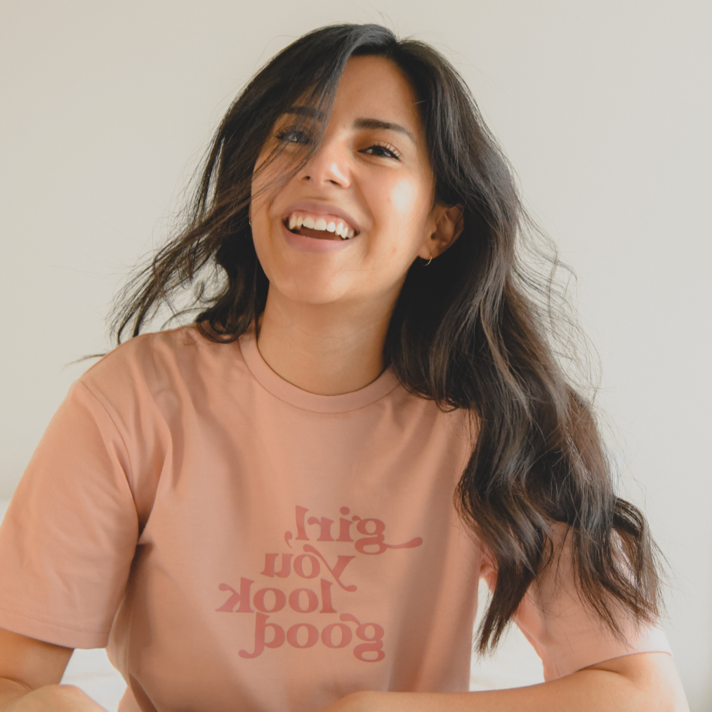 GIRL YOU LOOK GOOD ADULT T-SHIRT